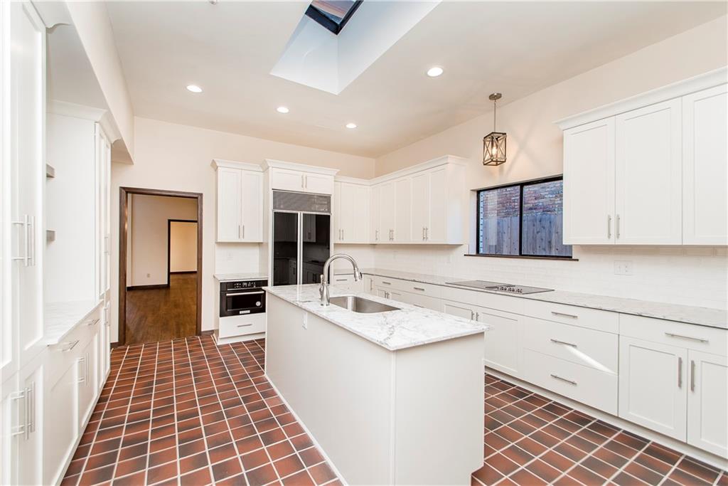 73 Doescher Drive Harahan, LA 70123 - Photo 10 of 35