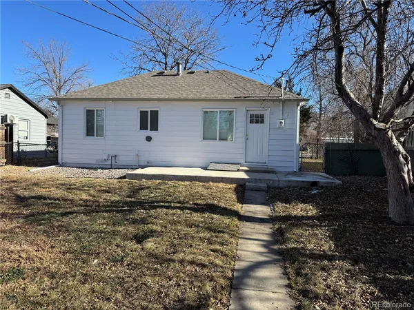 $359,500 | 1671 Oswego Street, Aurora, CO 80010