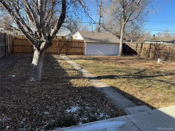 $359,500 | 1671 Oswego Street, Aurora, CO 80010