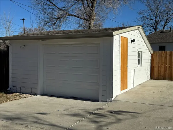$359,500 | 1671 Oswego Street, Aurora, CO 80010
