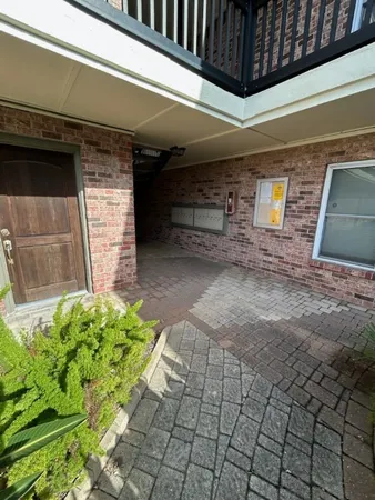 $1,080 | 402 Postoffice Street, Unit 109, Galveston, TX 77550