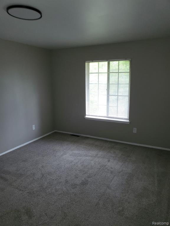 30256 Southfield Road Southfield, MI 48076 - Photo 6 of 12
