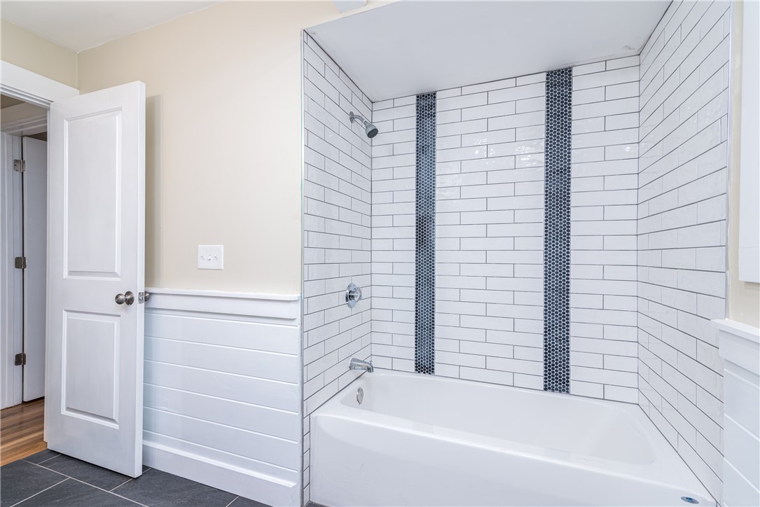 251 S Road South Kingstown, RI 02879 - Photo 17 of 22 Gallery Image 17