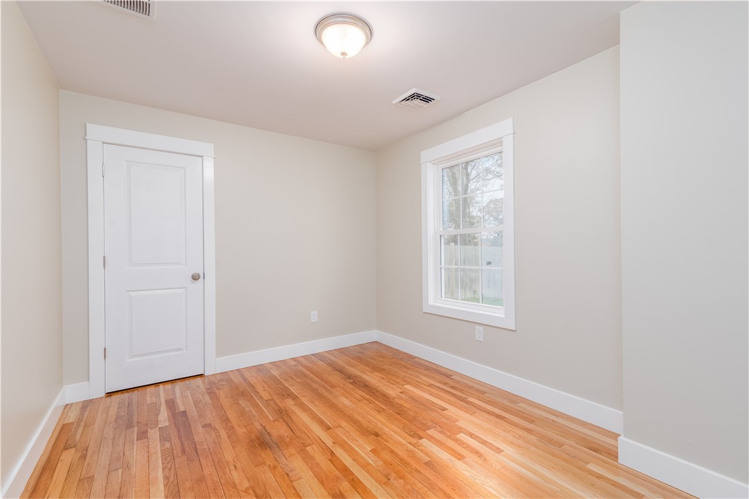 251 S Road South Kingstown, RI 02879 - Photo 19 of 22 Back bedroom