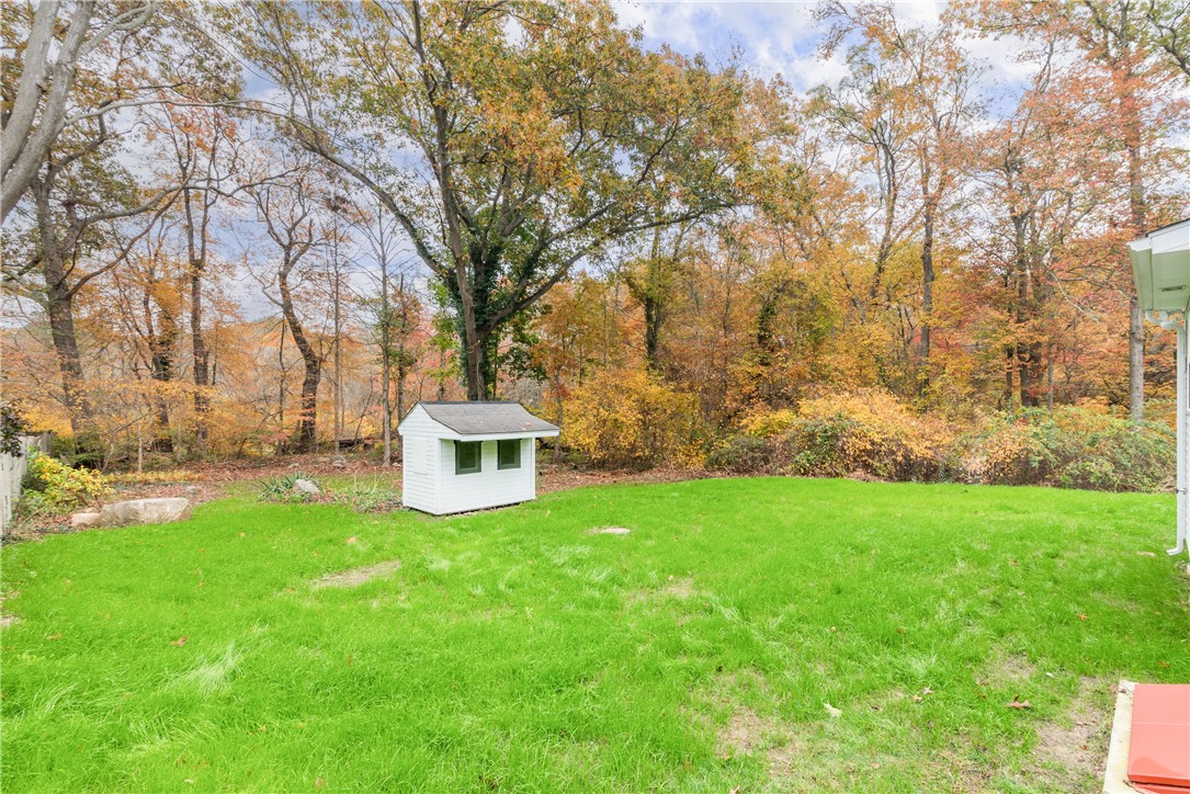 251 S Road South Kingstown, RI 02879 - Photo 5 of 22 Gallery Image 5