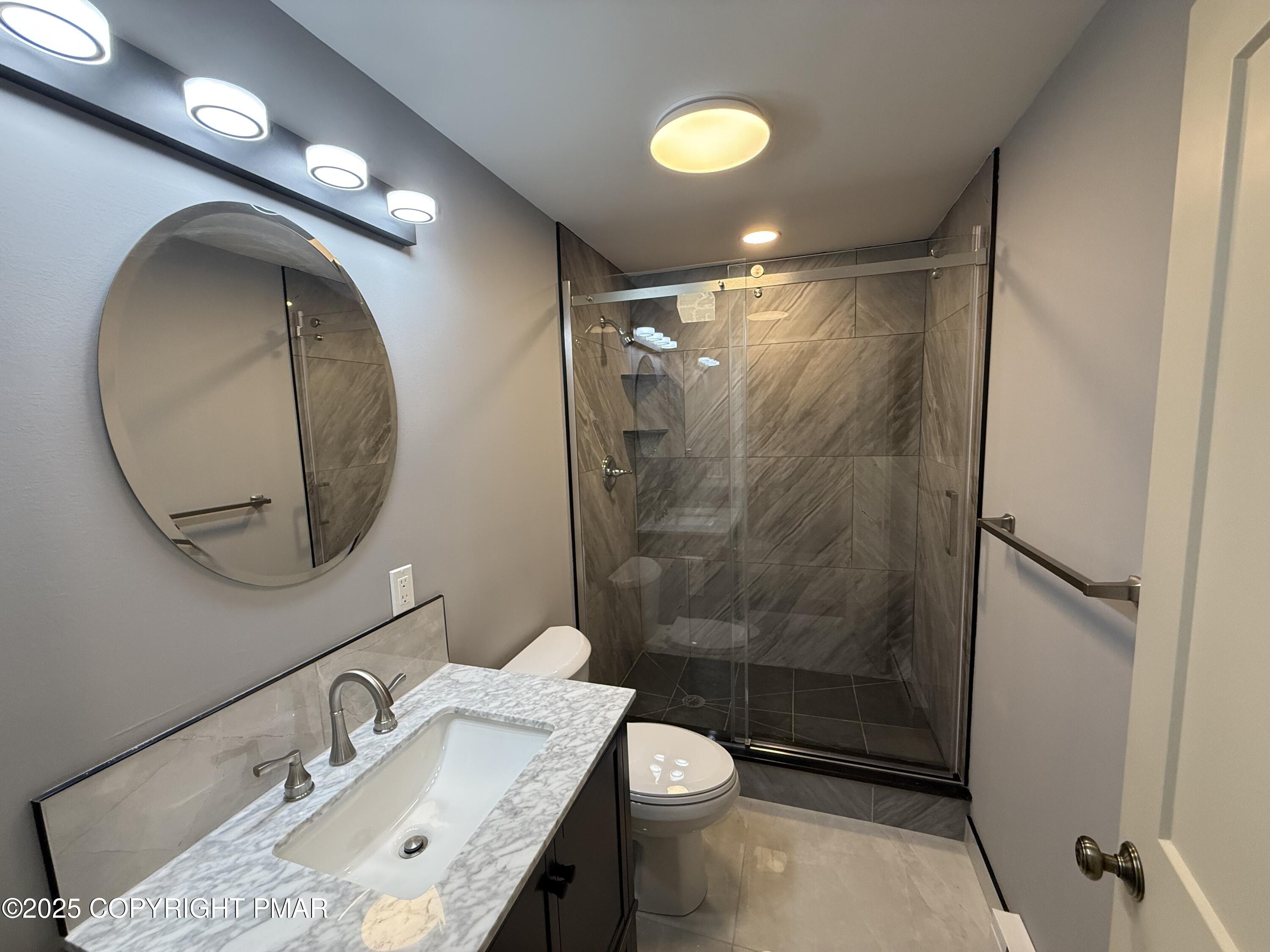 1270 Franklin Street Old Forge, PA 18518 - Photo 21 of 30 LowerLevelBath1