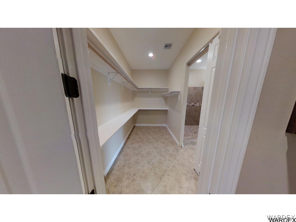 2656 Pegasus Ranch Road Bullhead City, AZ 86429 - Photo 14 of 24 Master Closet