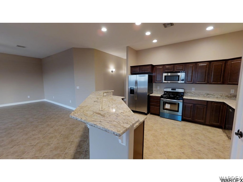 2656 Pegasus Ranch Road Bullhead City, AZ 86429 - Photo 5 of 24 Kitchen 4
