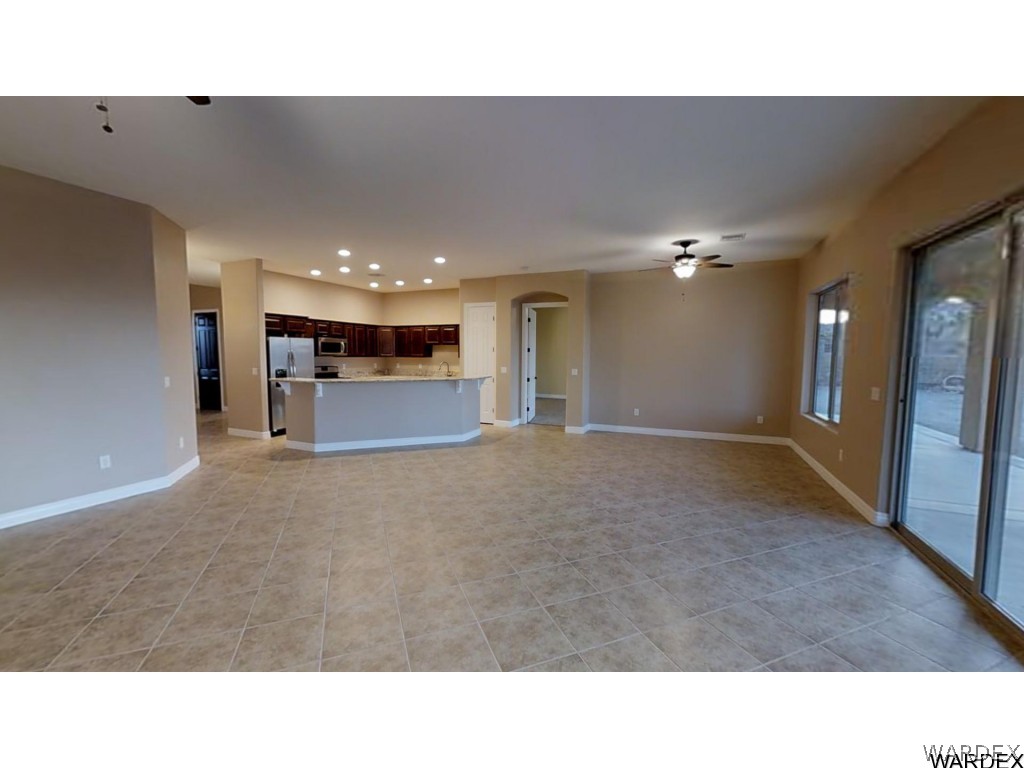 2656 Pegasus Ranch Road Bullhead City, AZ 86429 - Photo 7 of 24 Great Room