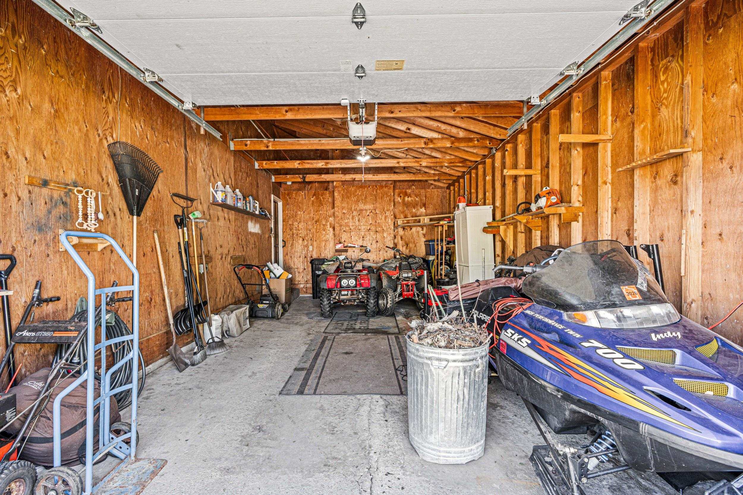 706 North Hawthorne Drive Appleton, WI 54915 - Photo 20 of 64
