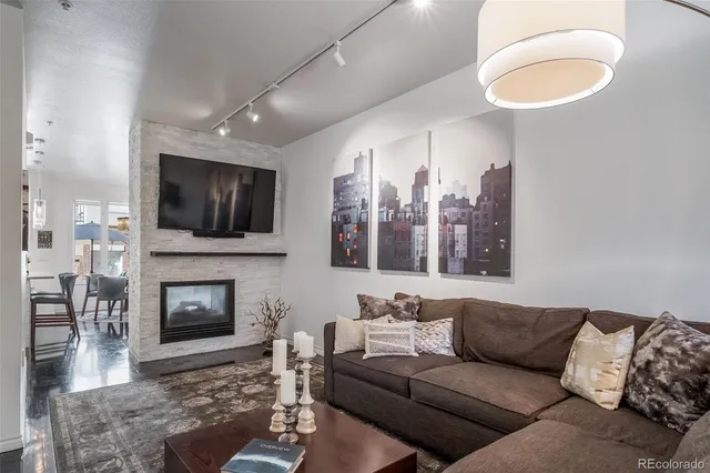 $6,000 | 13 South Garfield Street, Denver, CO 80209