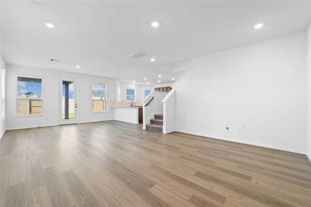 $302,995 | 6410 Kentfield Drive, Rosharon, TX 77583