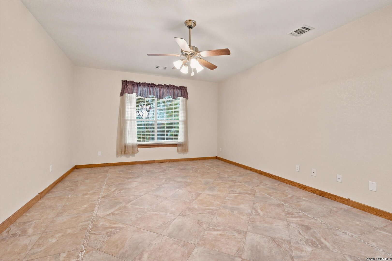 132 Springtree Bend Cibolo, TX 78108 - Photo 20 of 40