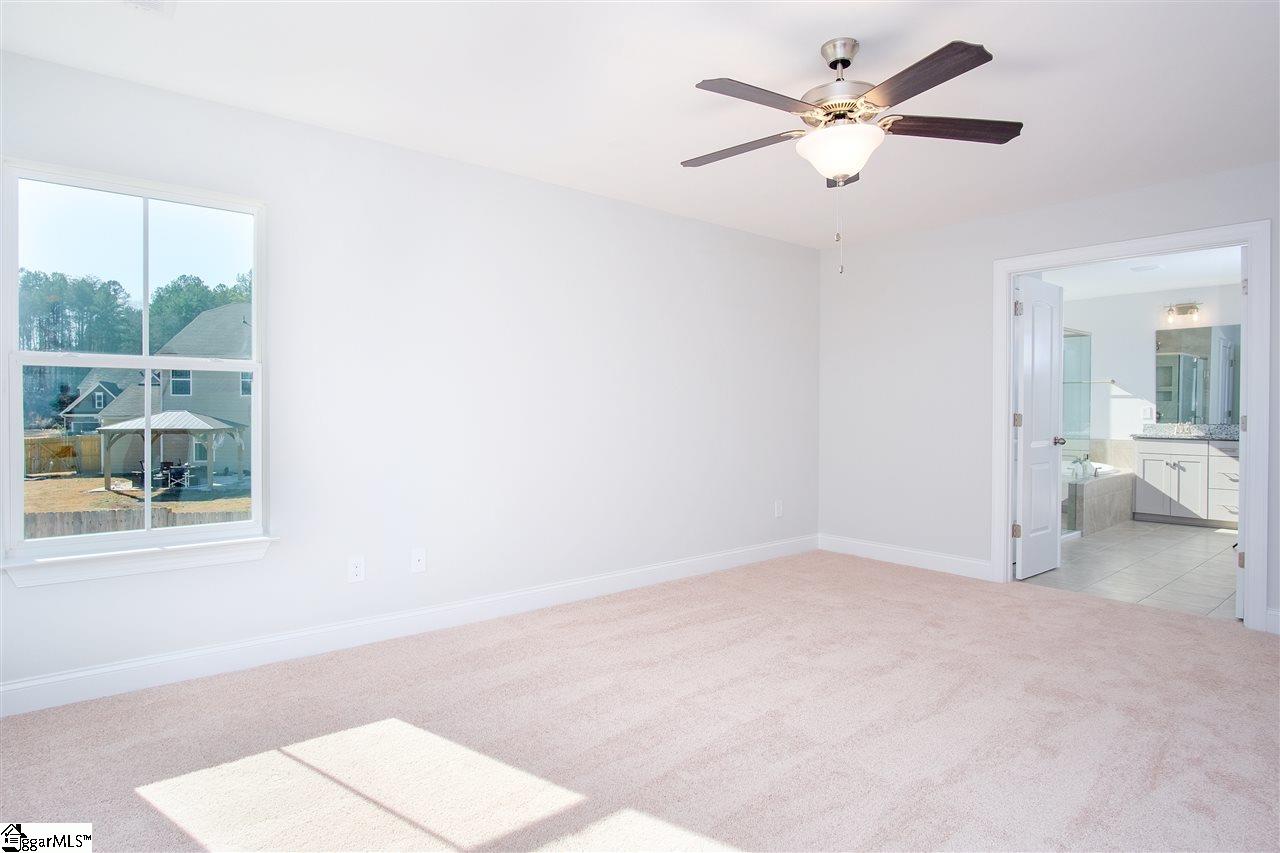 404 Rock Spring Place Simpsonville, SC 29681 - Photo 14 of 29 Gallery Image 14
