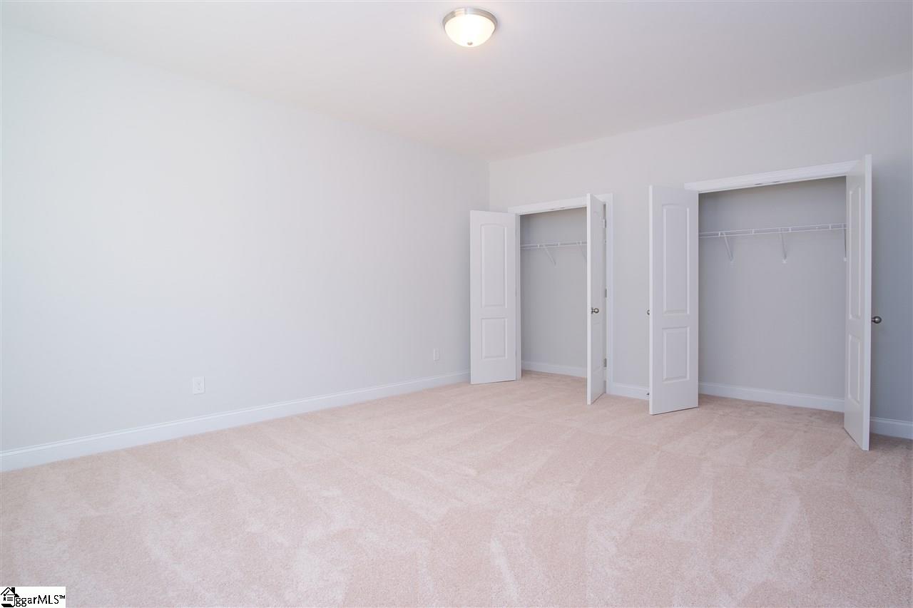 404 Rock Spring Place Simpsonville, SC 29681 - Photo 18 of 29 Gallery Image 18