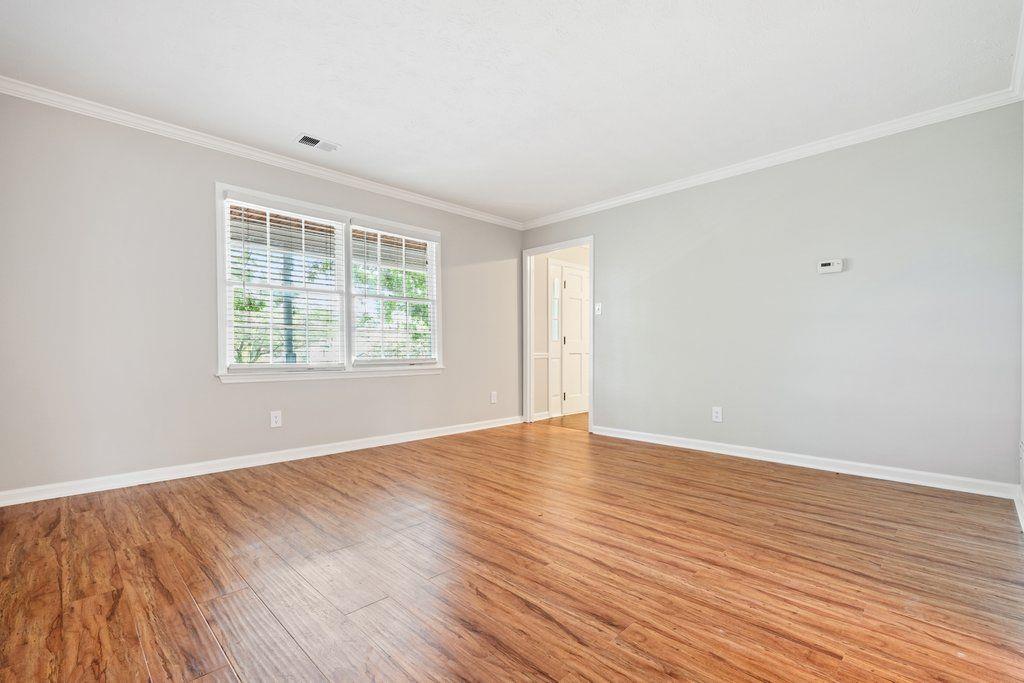 1695 Ridgeway Drive Lawrenceville, GA 30044 - Photo 4 of 38