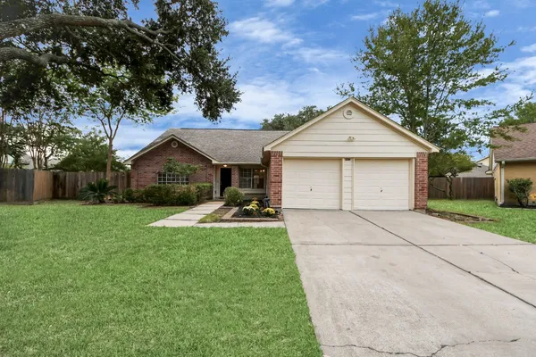 $329,000 | 6915 Cansfield Court, Katy, TX 77494