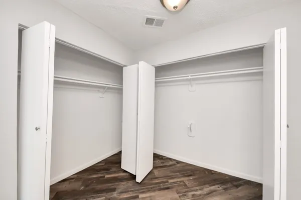 $329,000 | 6915 Cansfield Court, Katy, TX 77494
