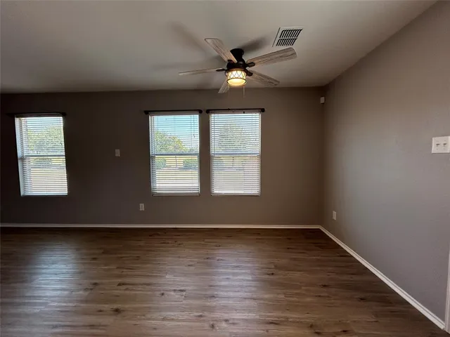 $1,695 | 1932 Elk Lake Trail, Fort Worth, TX 76247