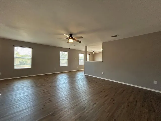 $1,695 | 1932 Elk Lake Trail, Fort Worth, TX 76247