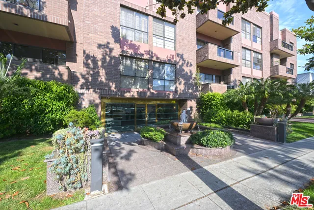 a building view with a outdoor space