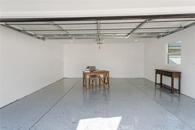 $7,500 | 3945 South Norton Avenue, Los Angeles, CA 90008