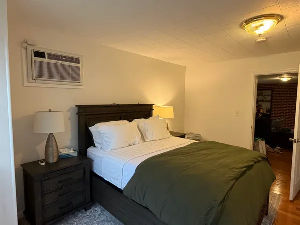 $2,950 | 72 Reservoir Avenue, Unit 2, Jersey City, NJ 07307