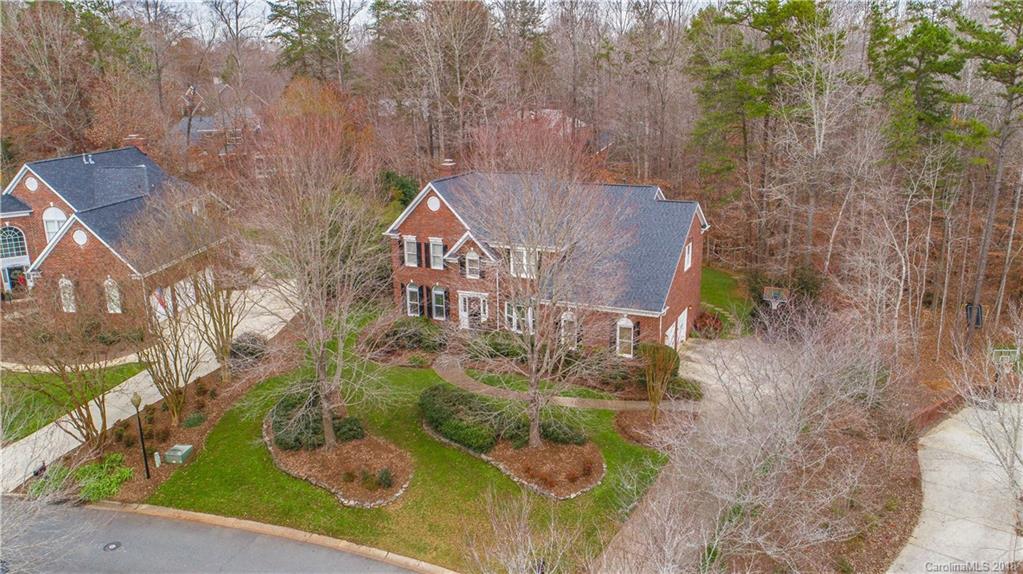 3939 Huckleberry Road Charlotte, NC 28210 - Photo 2 of 36 Gallery Image 2