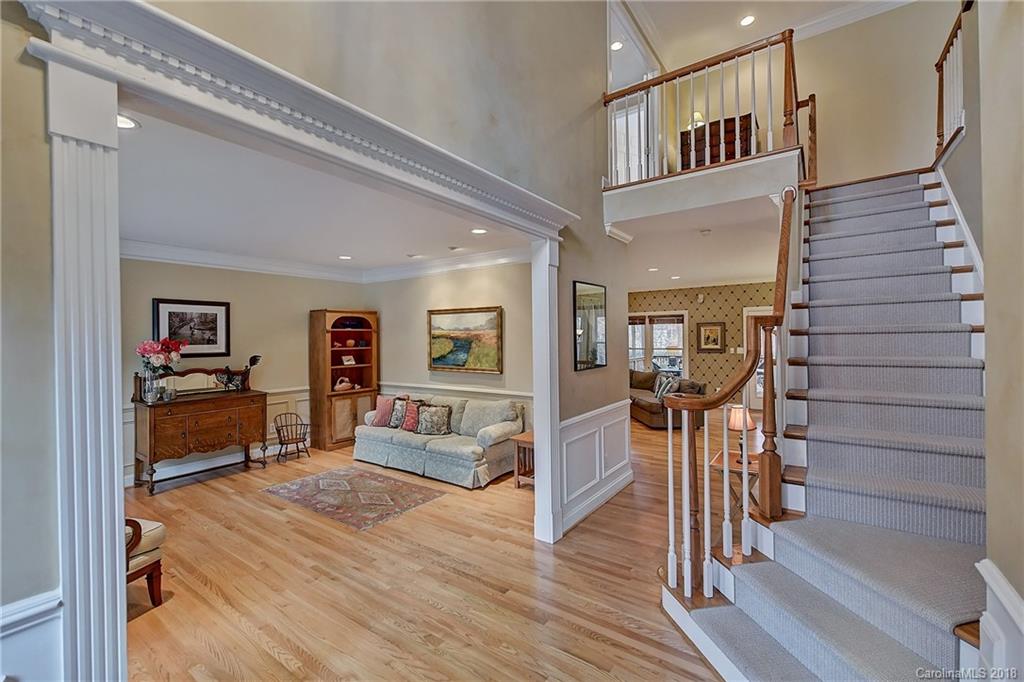 3939 Huckleberry Road Charlotte, NC 28210 - Photo 3 of 36 Gallery Image 3