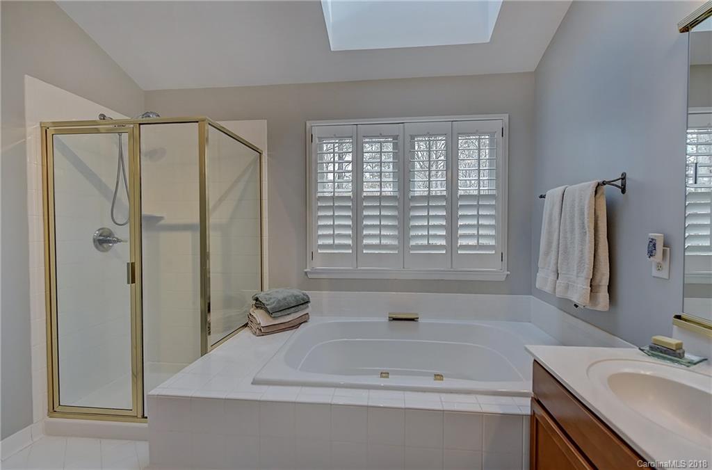3939 Huckleberry Road Charlotte, NC 28210 - Photo 22 of 36 Gallery Image 22