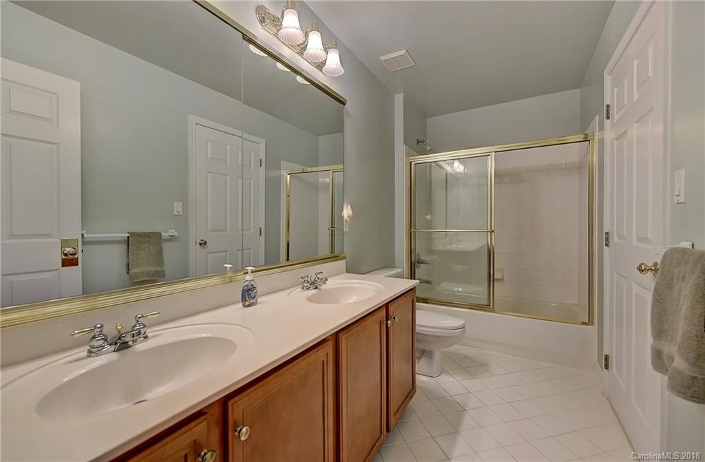 3939 Huckleberry Road Charlotte, NC 28210 - Photo 24 of 36 Gallery Image 24
