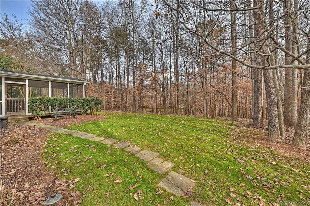 3939 Huckleberry Road Charlotte, NC 28210 - Photo 32 of 36 Gallery Image 32