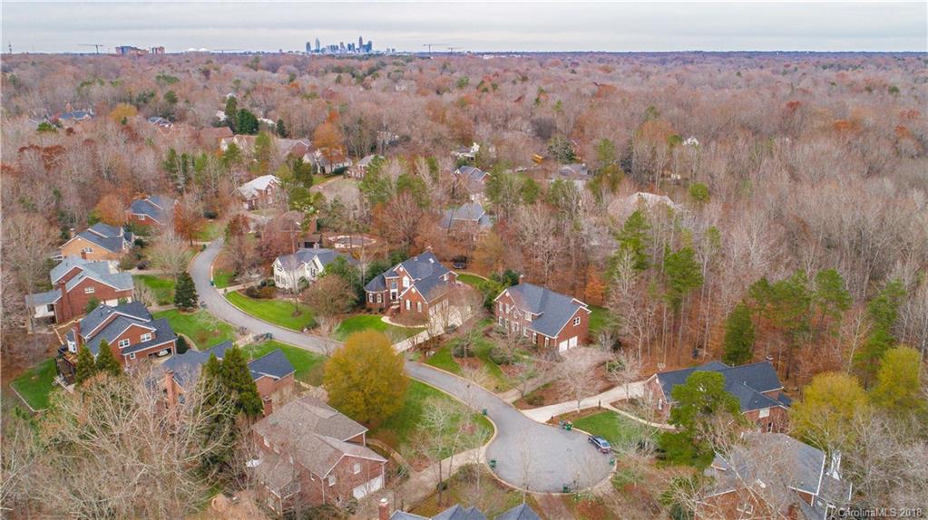 3939 Huckleberry Road Charlotte, NC 28210 - Photo 36 of 36 Gallery Image 36