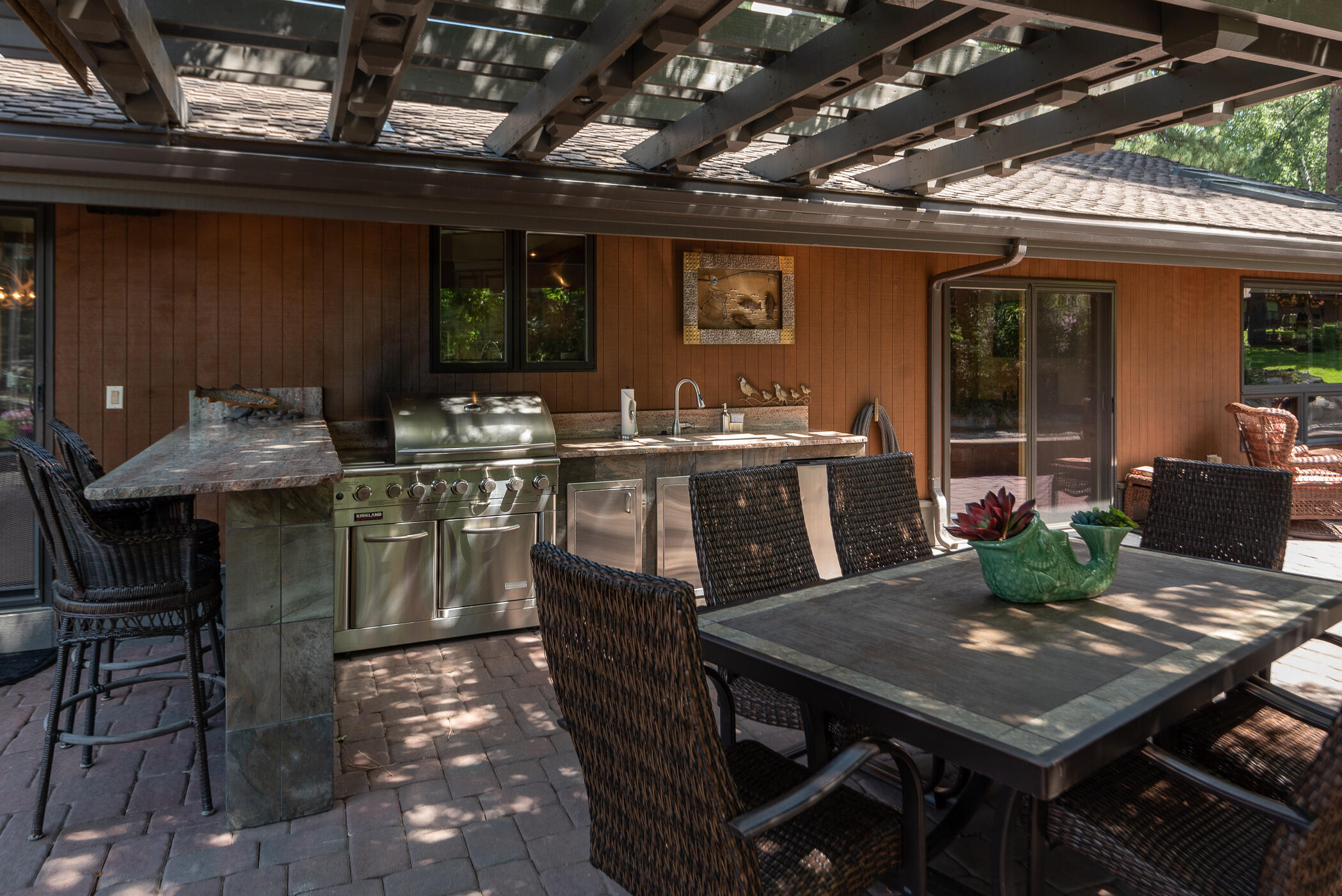 18830 Shoshone Road Bend, OR 97702 - Photo 31 of 49 28 OUTDOOR KITCHEN 1