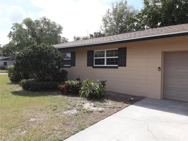 $412,500 | 2102 Shaffer Place, Orlando, FL 32806