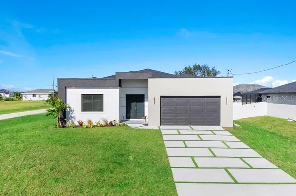 $420,000 | 3927 Northwest 38th Street, Cape Coral, FL 33993