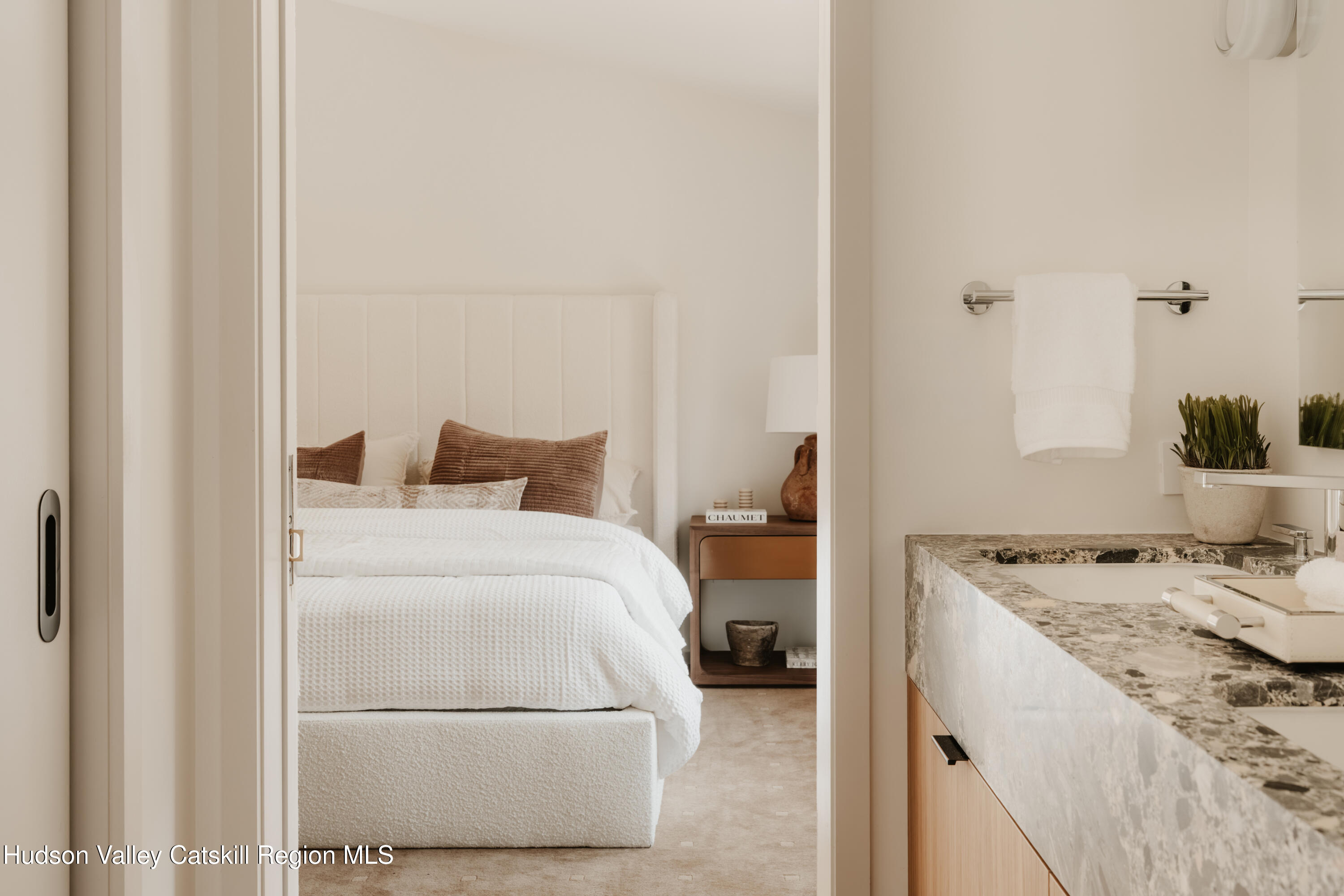 332 Mohonk Road High Falls, NY 12440 - Photo 26 of 38 a bedroom with a bed and a table