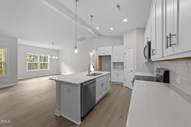 $479,900 | 260 Pretty Run Branch Lane, Wendell, NC 27591