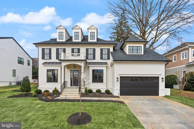 $2,895,000 | 6613 31st Street North, Arlington, VA 22213