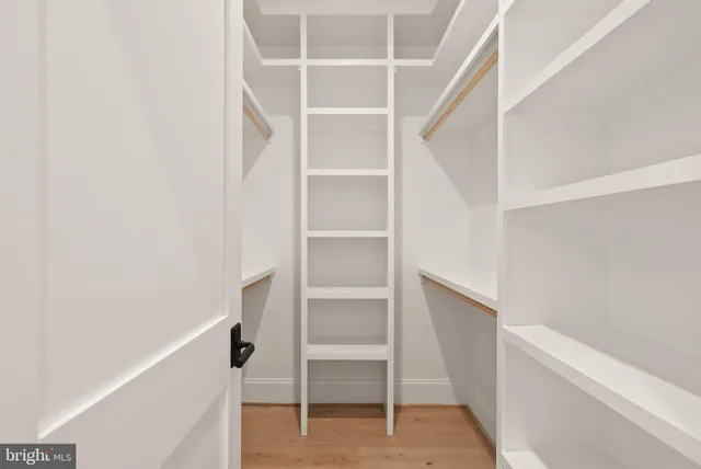 $2,895,000 | 6613 31st Street North, Arlington, VA 22213