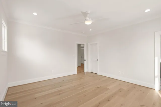 $2,895,000 | 6613 31st Street North, Arlington, VA 22213