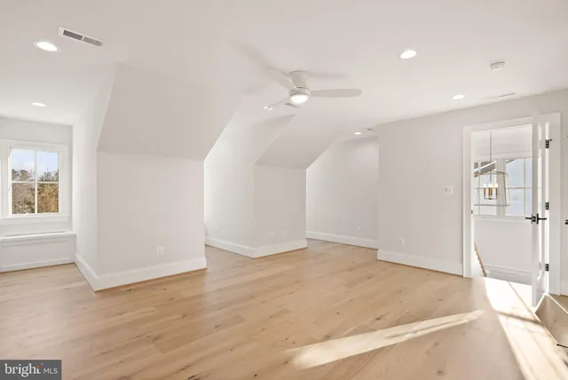 $2,895,000 | 6613 31st Street North, Arlington, VA 22213