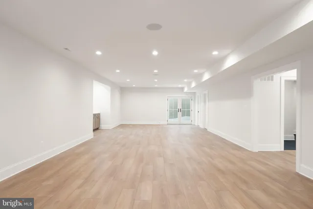 $2,895,000 | 6613 31st Street North, Arlington, VA 22213