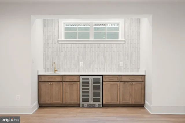 $2,895,000 | 6613 31st Street North, Arlington, VA 22213