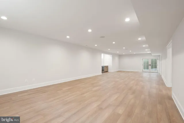 $2,895,000 | 6613 31st Street North, Arlington, VA 22213