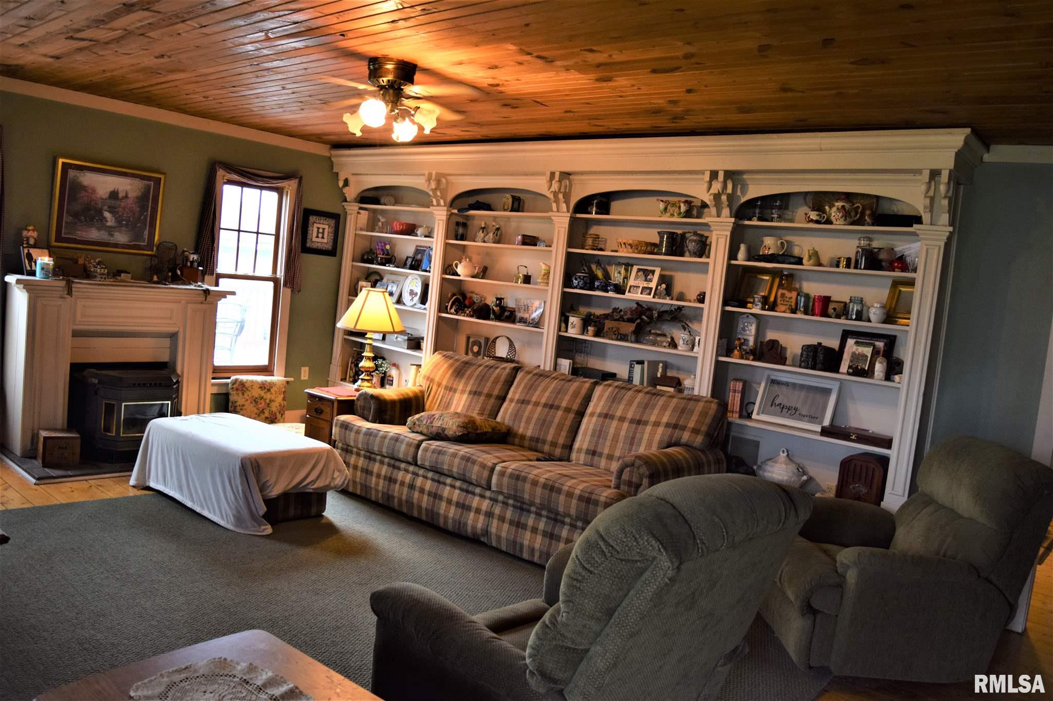 25 Main Street Exeter, IL 62621 - Photo 8 of 24