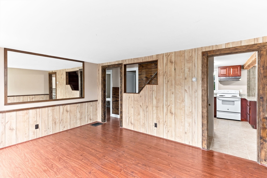 23 Alderberry Road Bourne, MA 02532 - Photo 22 of 32