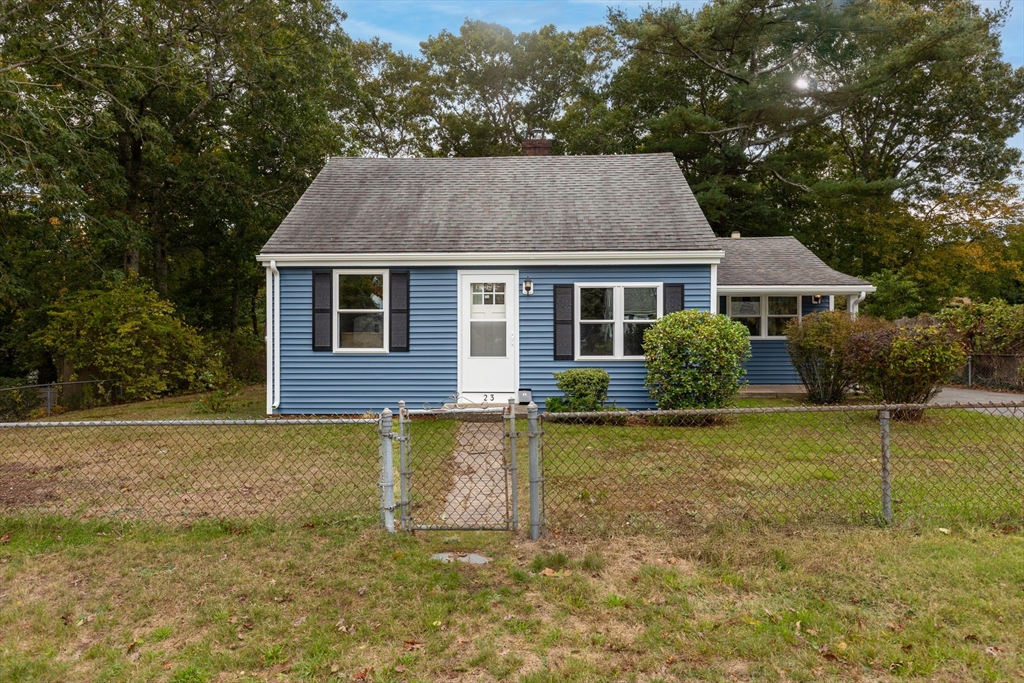 23 Alderberry Road Bourne, MA 02532 - Photo 5 of 32