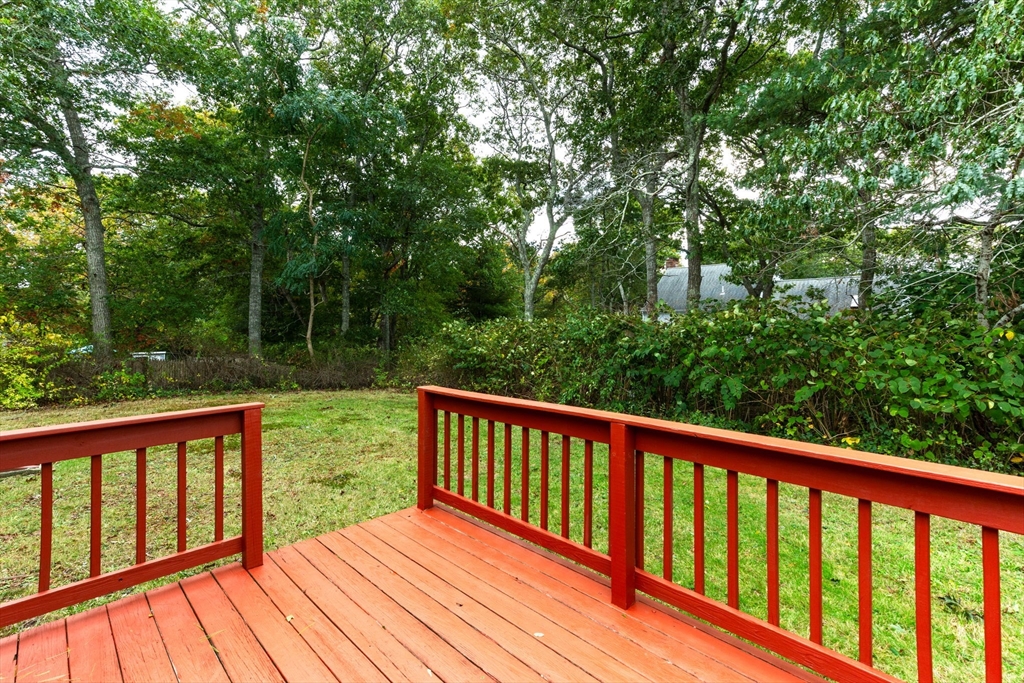 23 Alderberry Road Bourne, MA 02532 - Photo 9 of 32