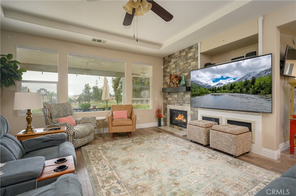 28665 Raintree Drive Menifee, CA 92584 - Photo 11 of 26